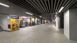 Club Street (D1), Retail #567591001